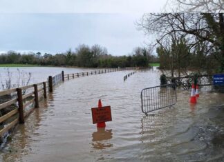 ഫിംഗ്ലാസിൽ ഇന്നലെ പെയ്തത് 46 മില്ലിമീറ്റർ മഴ; ഡബ്ലിനിലുടനീളം കനത്ത മഴയും വെള്ളപ്പൊക്കവും തുടരുന്നു