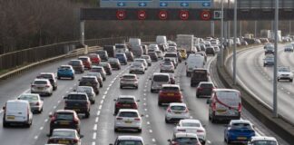 ഐറിഷ് റോഡുകളിലെ എട്ടിൽ ഒരു വാഹനത്തിന് ഇൻഷുറൻസ് ഇല്ല; കർശന നടപടിയെടുക്കുമെന്ന് ഡ്രൈവർമാർക്ക് മുന്നറിയിപ്പ്