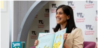 ദേശീയ വായനാ മാസം; കുരുന്നുകൾക്കൊപ്പം വായനയുടെ ലോകം പങ്കുവെച്ച് ഉഷ വാൻസ്