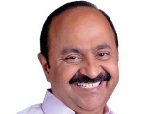കേരളത്തിന്റെ 24-ാം മുഖ്യമന്ത്രി; വി.ഡി. സതീശൻ സത്യപ്രതിജ്ഞ ചൊല്ലി അധികാരമേറ്റു
